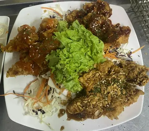Hình ảnh Gà Rán Sốt Tam Vị