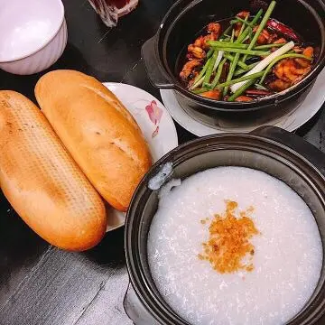 Hình ảnh Ếch Singapore 3 con + bánh mì
