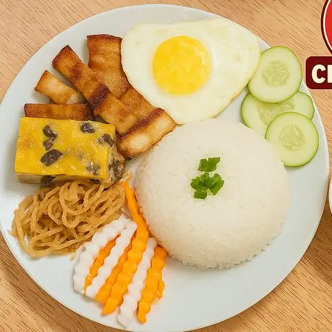 Hình ảnh Cơm Ba Rọi Nướng + Bì + Chả + Trứng Ốp La ⭐️