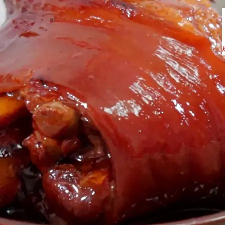 Hình ảnh Giò heo chiên mắm (cái to)