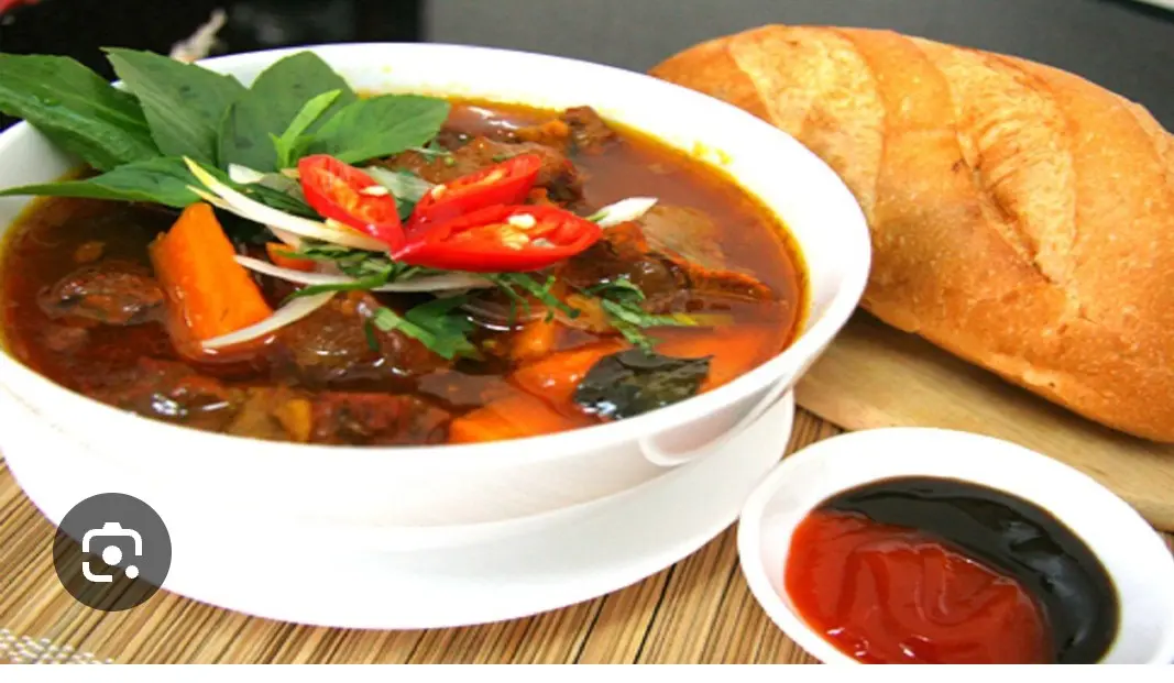 Hình ảnh bò kho+bánh mì - tặng ly coca