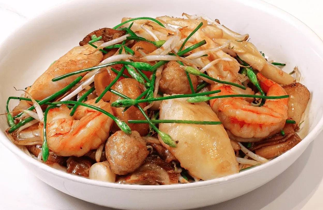 Hình ảnh Hủ tiếu áp chảo hải sản