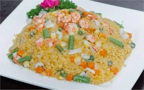 Hình ảnh Cơm Chiên Hải Sản Lớn 