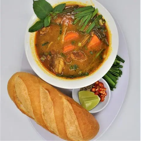Hình ảnh bánh mì bò kho+ viên