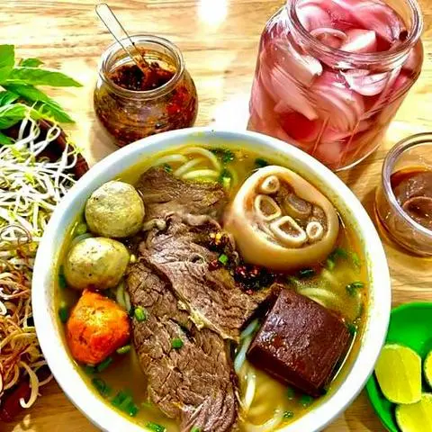 Hình ảnh Tô đặc biệt