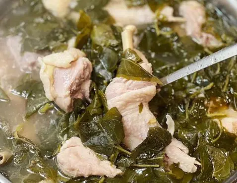 Hình ảnh Canh Gà lá giang
