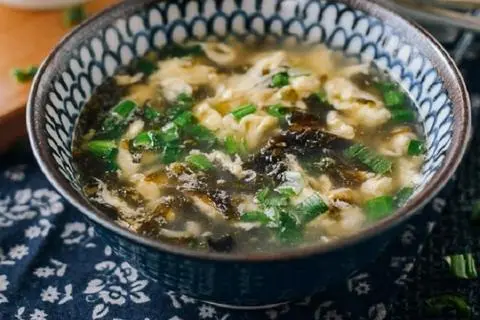Hình ảnh canh rong biển trứng + thịt