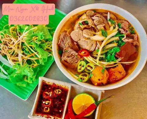 Hình ảnh Bún Bò Giò Chả Tô Đặc Biệt