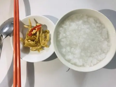 Hình ảnh Combo Cháo trắng - hột vịt muối, củ cải muối