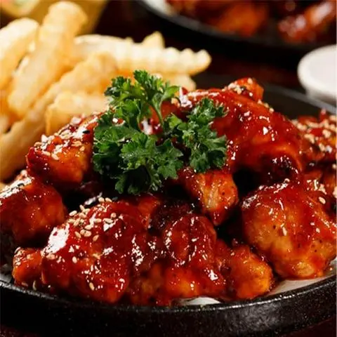 Hình ảnh Gà Viên Rán Sốt Cay Hàn Quốc 