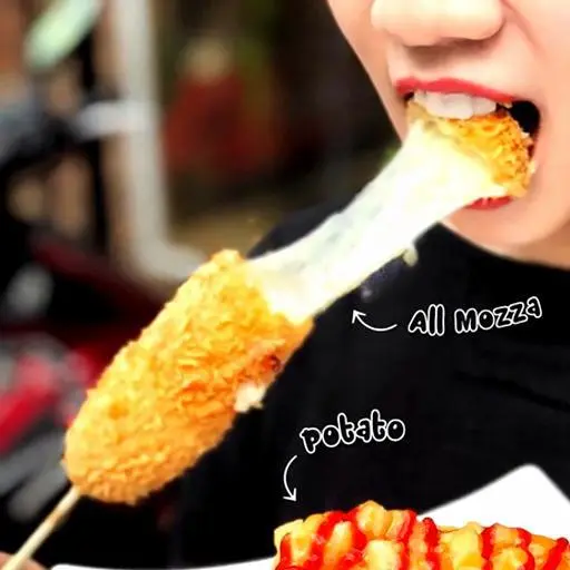 Hình ảnh Hotdog xúc xích phomai mazza