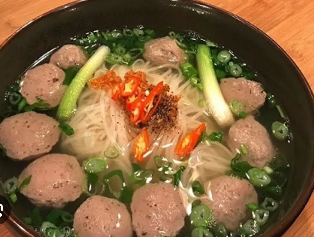Hình ảnh Bún nước lèo bò viên gia truyền 