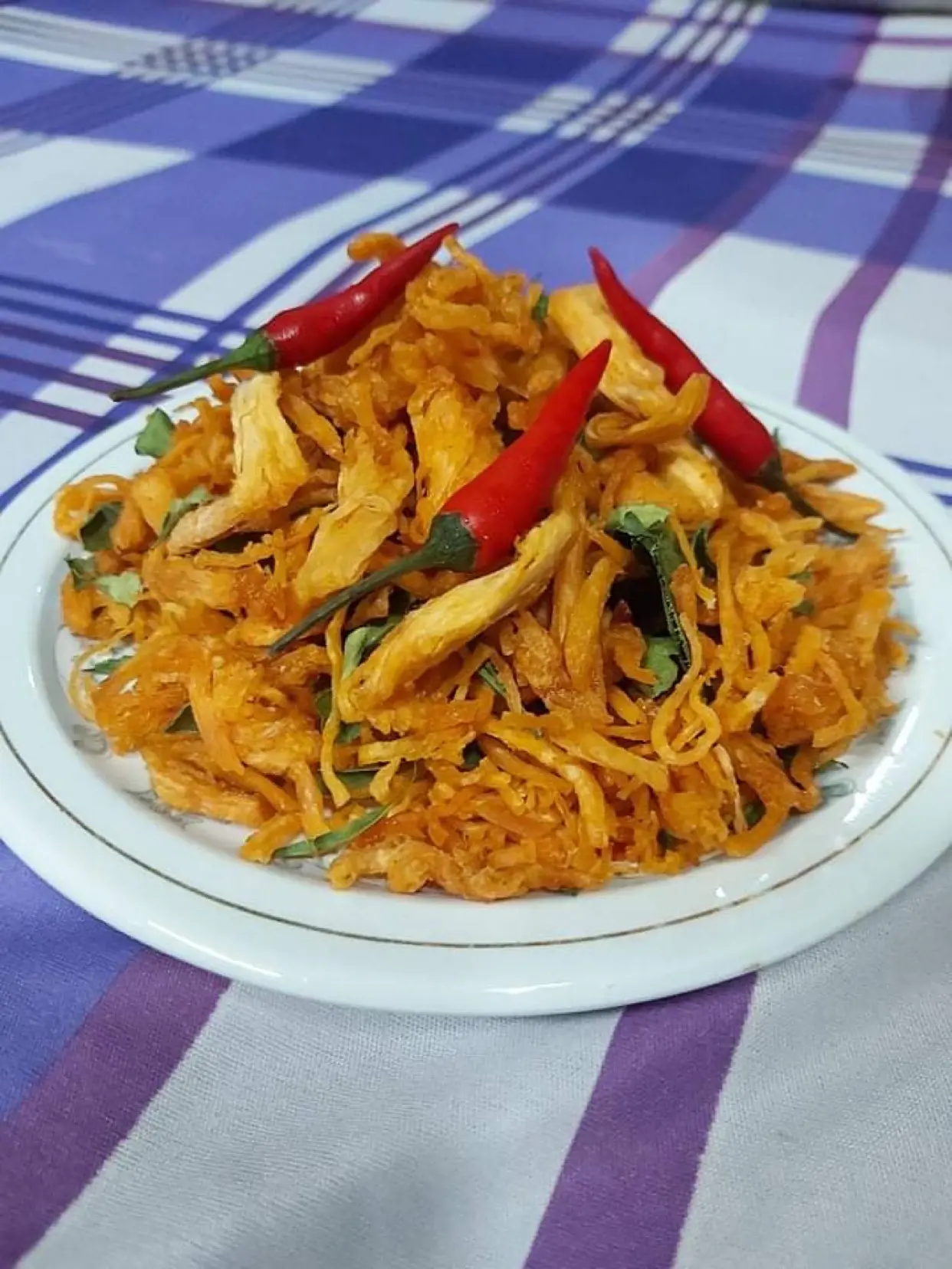 Hình ảnh 100g khô gà lá chanh