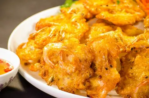 Hình ảnh Bánh khoai tôm thêm