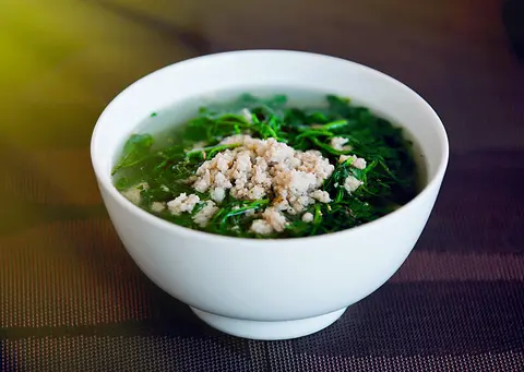 Hình ảnh Canh Xà Lách Xoang Thịt Bằm