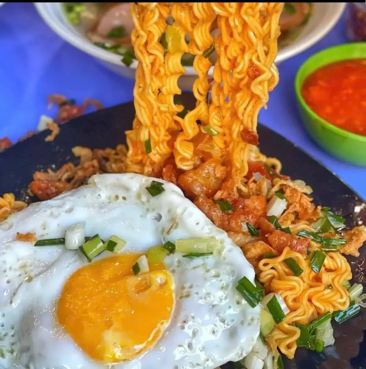 Hình ảnh MÌ TRỘN TOP MỠ TRỨNG + TRÀ TẮC