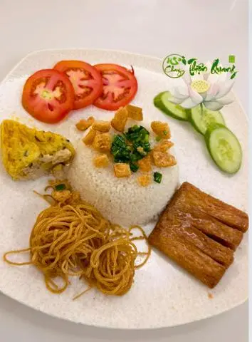 Hình ảnh cơm tấm ( sườn, bì chả ) 