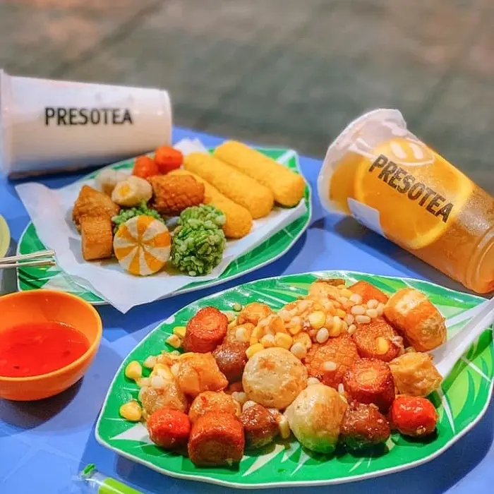 Hình ảnh Combo Cá Viên Chiên Lớn Sốt Sa Tế 