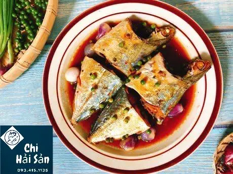 Hình ảnh Cá Ngân kho cà + Cơm