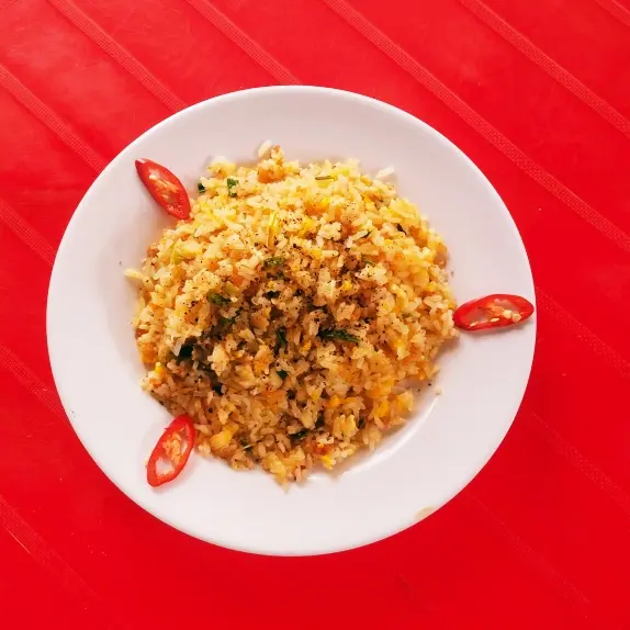 Hình ảnh cơm chiên cá mặn 