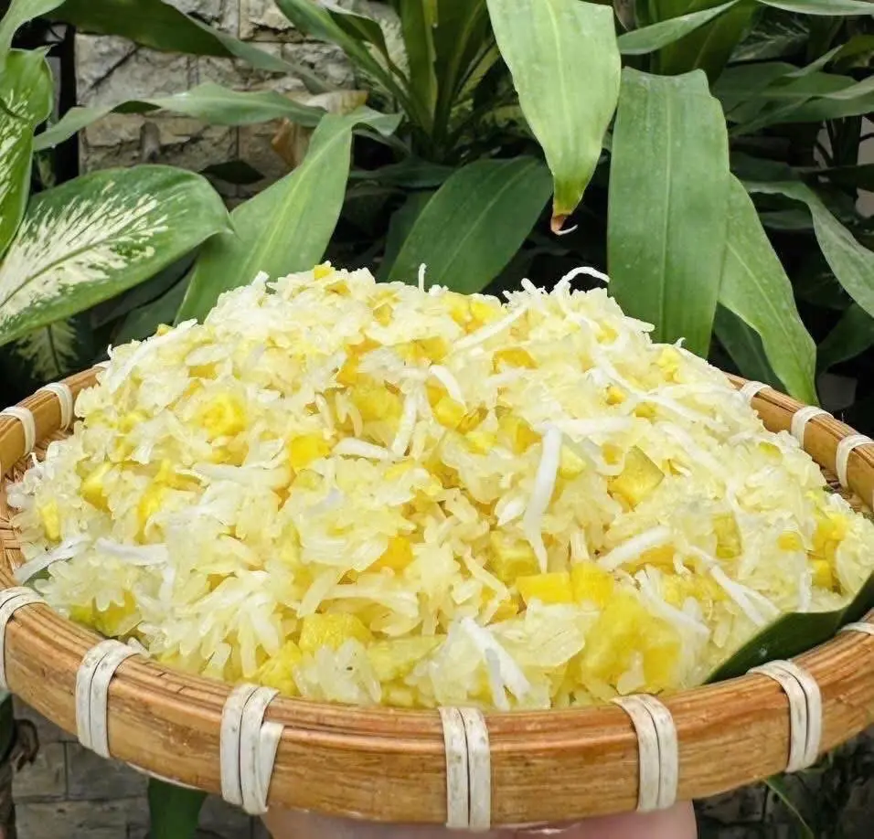 Hình ảnh Xôi Khoai Lang dừa non - 500gr (lạnh)
