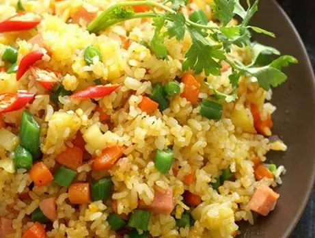 Hình ảnh Cơm chiên dương châu