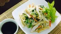Hình ảnh Bún gạo xào kiểu hoa( không bột ngọt)