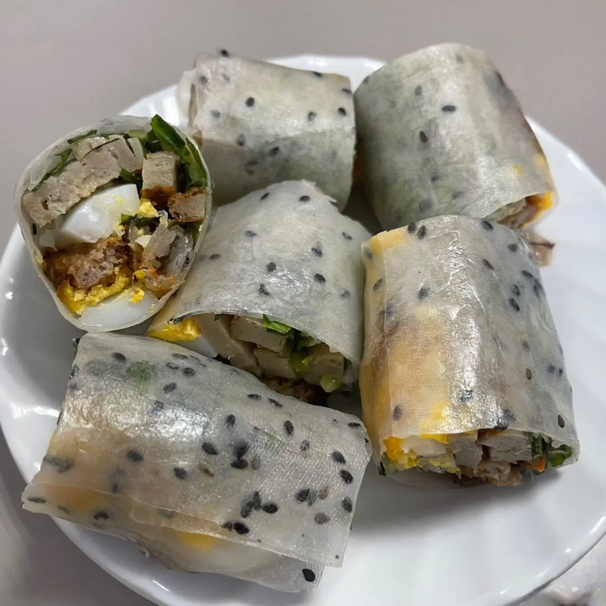 Hình ảnh Combo 2 gỏi cuốn miền Trung