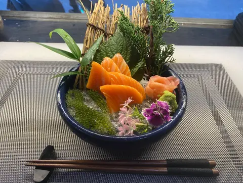 Hình ảnh Sashimi cá hồi