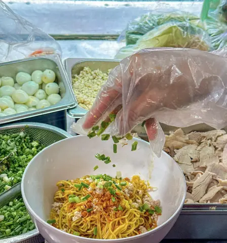 Hình ảnh Mì tươi khô thập cẩm