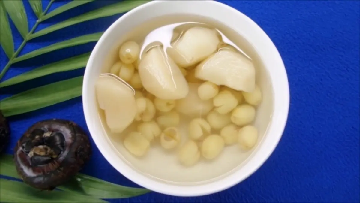 Hình ảnh Chè sen củ năng