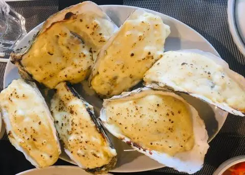 Hình ảnh Hàu nướng phô mai