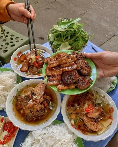 Hình ảnh Bún chả Hà Nội