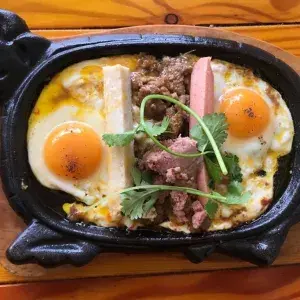 Hình ảnh Ốp la 5 món - kèm bánh mì