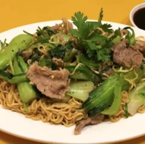 Hình ảnh Mì xào bò