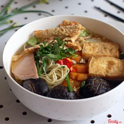 Hình ảnh Hủ tiếu mì thập cẩm chay