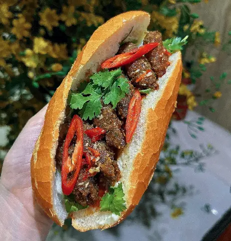 Hình ảnh Bánh mì thịt nướng