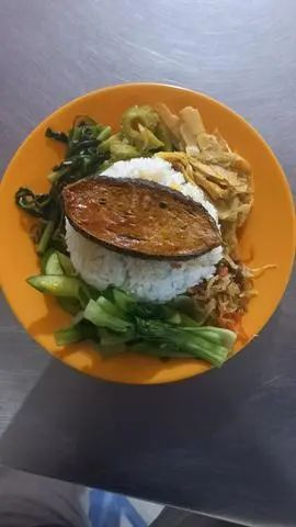 Hình ảnh Cơm cá thu chay