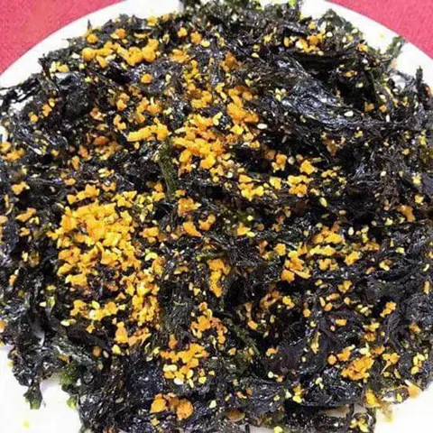 Hình ảnh Rong biển cháy tỏi