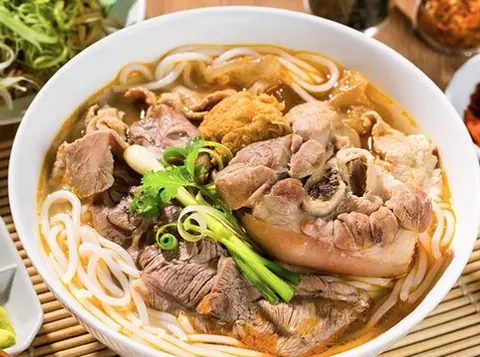 Hình ảnh Bún bò Huế