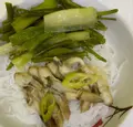 Hình ảnh Bún ốc móng tay chua cay