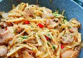 Hình ảnh Măng xào thịt