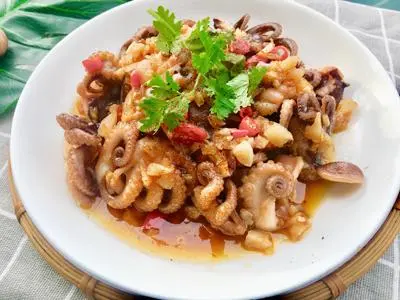 Hình ảnh Bạch tuộc xào bơ tỏi