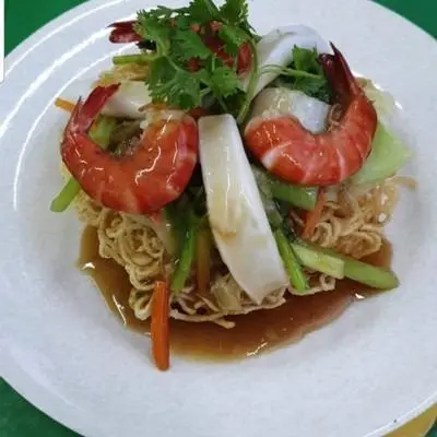 Hình ảnh Mì xào giòn hải sản