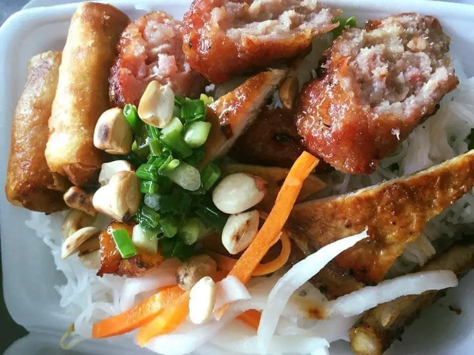 Hình ảnh Bún thịt nướng