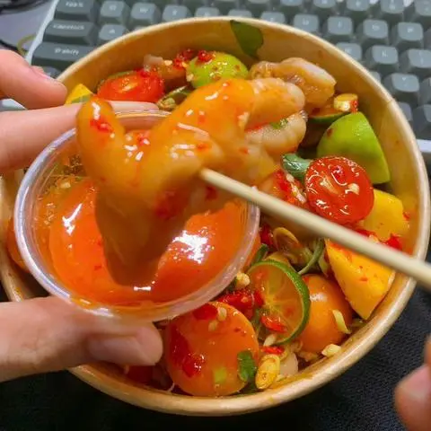 Hình ảnh Chân Gà Sốt Thái (Vừa)