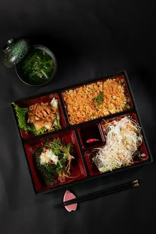 Hình ảnh Sake chahan teishoku - set cơm chiên cá hồi Na Uy - set34