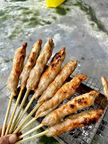 Hình ảnh Xiên nem nướng