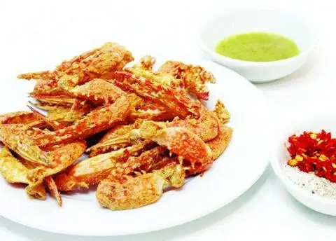 Hình ảnh Càng ghẹ cháy tỏi