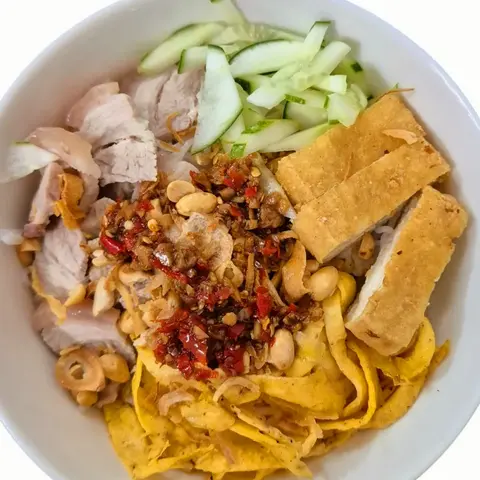 Hình ảnh Bún nước tương thập cẩm